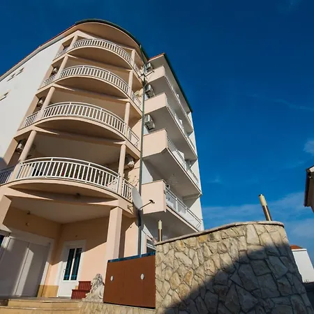 Adria Blue 3*