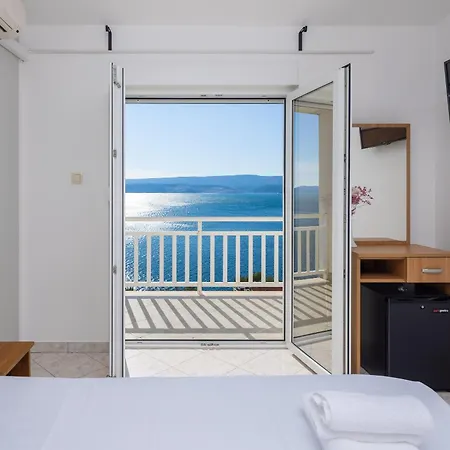 Adria Blue 3*