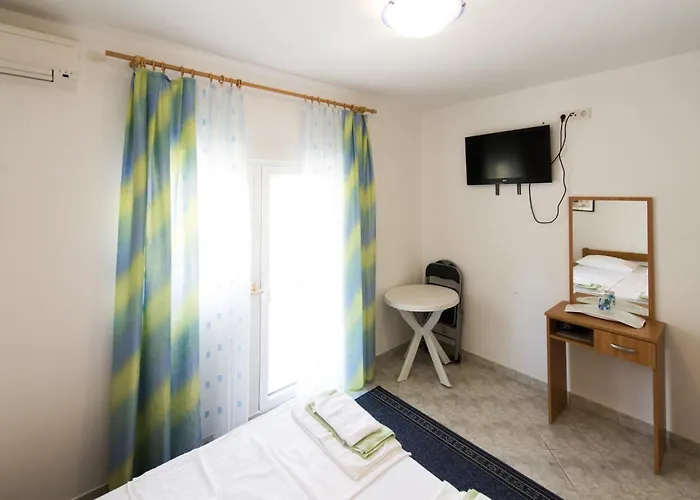 Adria Blue B&B