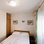 Adria Blue 3* לוקבה