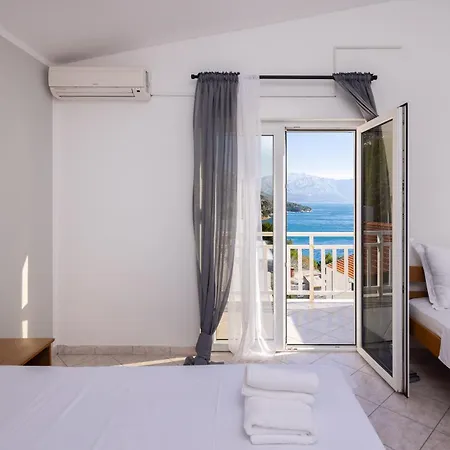 Adria Blue 3*