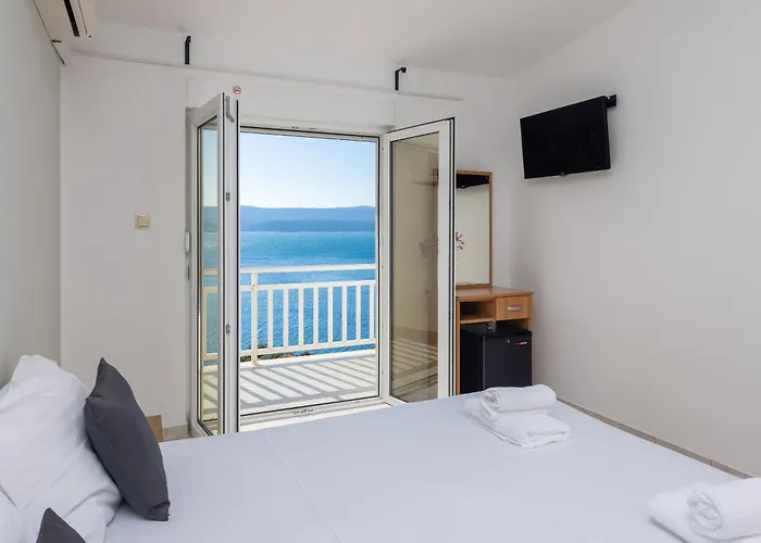 Adria Blue Bed & Breakfast Lokva Rogoznica