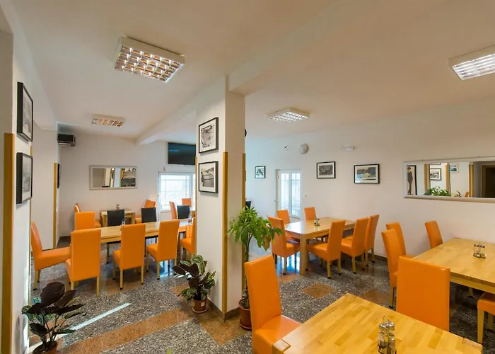 Adria Blue فندق مبيت وإفطار لوكفا روجوزنيكا