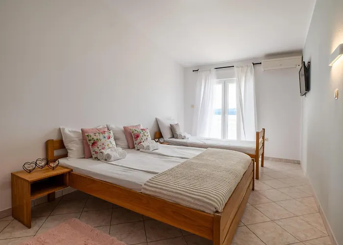 Adria Blue فندق مبيت وإفطار 3*