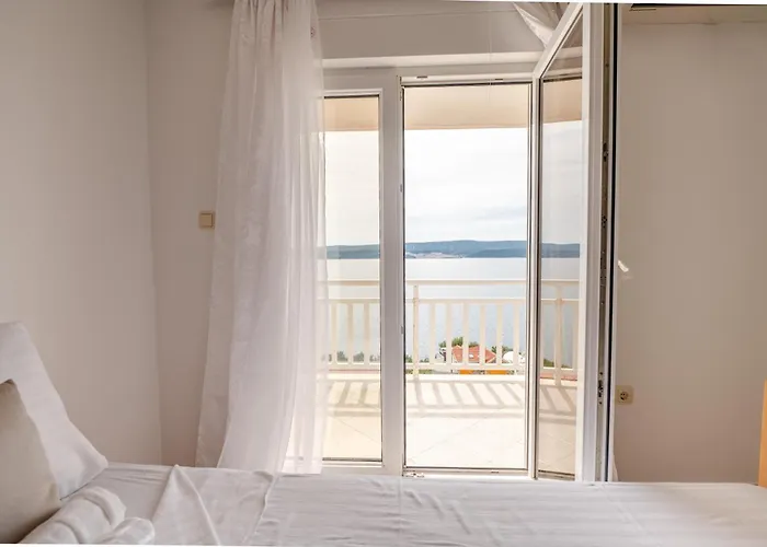 Couette-café Adria Blue 3*