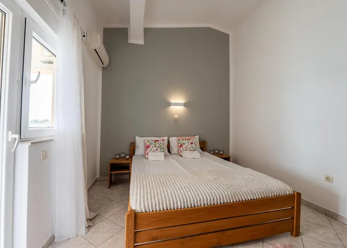 Adria Blue فندق مبيت وإفطار 3*