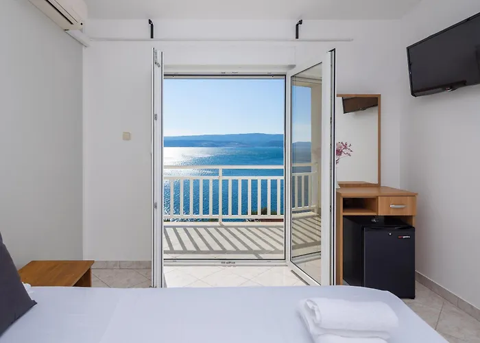 Adria Blue 3*