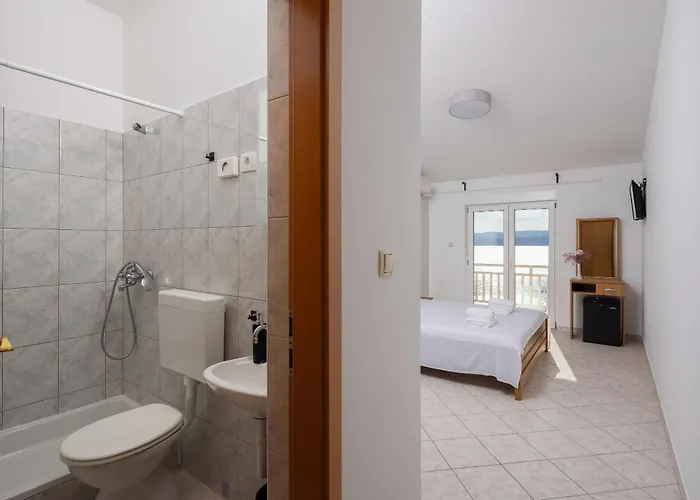 Adria Blue Bed & Breakfast